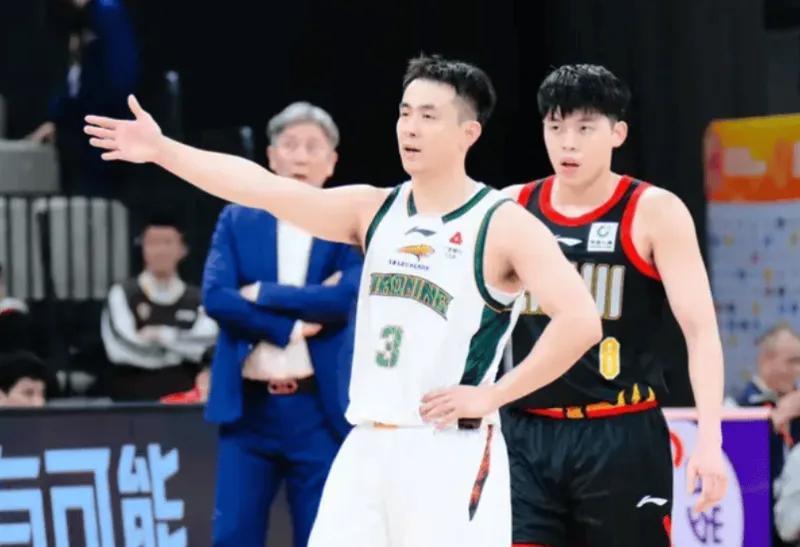 开云-辽宁96-88战胜深圳 球员评价：3人优秀，4人及格，4人低迷